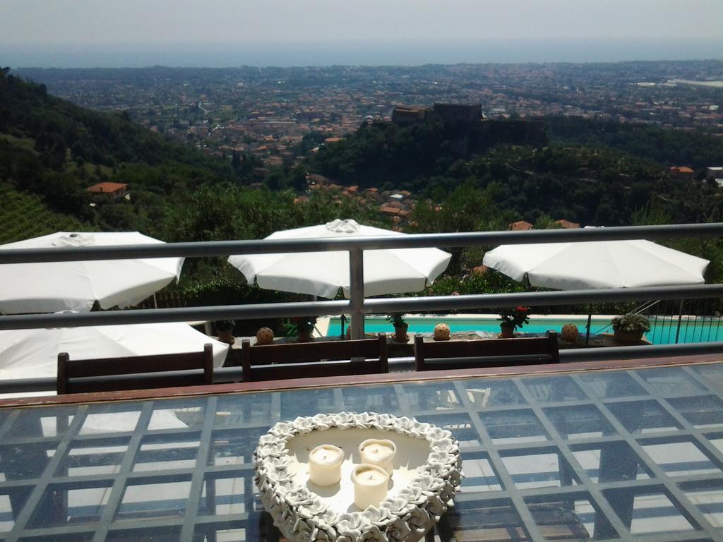 Casa Vacanze Al Settimo Cielo Massa  Exterior foto